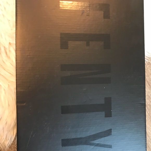 SOLD! - Picture 6 of 6